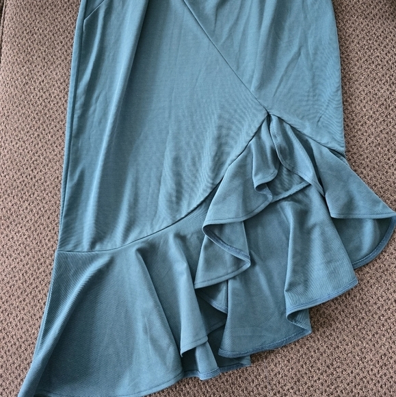 Sheilay Dress Women XL Green Midi One Shoulder Asymmetrical Ruffles New - Picture 5 of 11